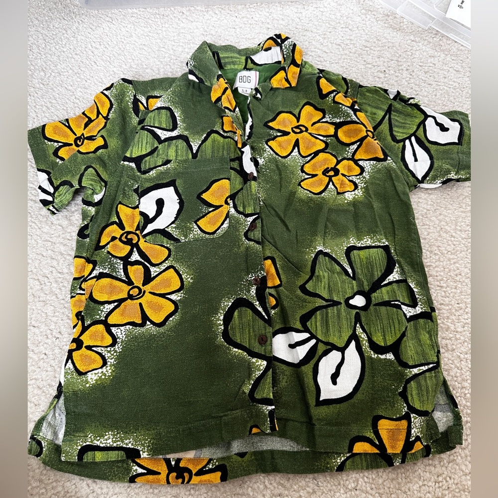 bdg hawaiian shirt